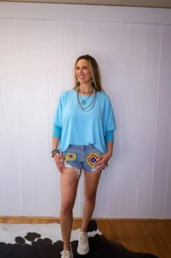 IVY JANE DOLMAN SLEEVE V-NECK RIB TOP- AQUA -Johnny Corral Shop 0D6A0093