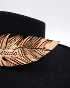 CASEY CURTIS DESPERADO LEATHER FEATHER HATBAND 8 CASEY CURTIS DESPERADO LEATHER FEATHER HATBAND -Johnny Corral Shop 0D6A6663