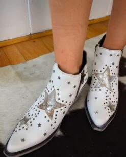 LIBERTY BLACK WOMEN'S MEGAN BOOT -Johnny Corral Shop 19 15c1a27c 600f 4972 9425 b5246d182892