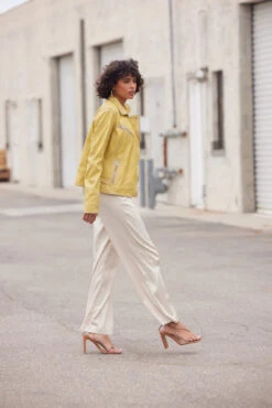 MAURITIUS WOMEN'S SOFIA JACKET- YELLOW -Johnny Corral Shop 20220731 03930 720x c3b1eefb cebb 41d9 9559 4a11d23405e7