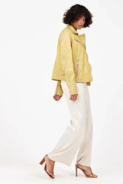 MAURITIUS WOMEN'S SOFIA JACKET- YELLOW -Johnny Corral Shop 20220731 2722 720x ab7badce c957 408c bc16 fd45a635d35a