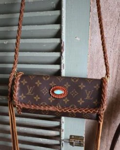 LEATHER AND VODKA TWIN POCHETTE CAMEL 20CT KINGMAN TURQUOISE BAG -Johnny Corral Shop 214 d2fc8ee2 5e86 4ced 9a57 4d23f56c3707