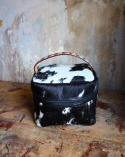 VINTAGE COWGIRL CASES TOILETRY BAG