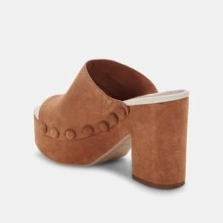 DOLCE VITA EMOL HEEL 11 DOLCE VITA EMOL HEEL -Johnny Corral Shop DOLCEVITA HEELS EMOL PECANSUEDE 09 2000x2400 5d10717c ffaa 401d 8790 b510a60a341c