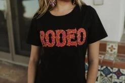 RODEO QUINCY FLORAL WREATH RODEO SHIRT -Johnny Corral Shop image 1800x1800 0a5f7c53 22d3 4c54 b123 86bbcce4b6c5